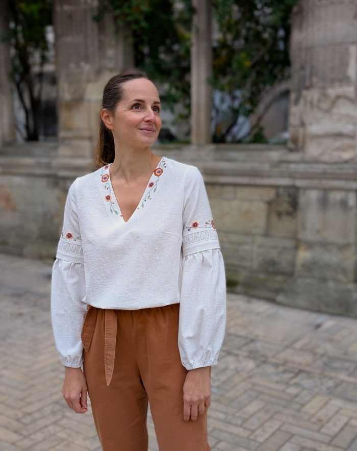 Broderie blouse blanche - Anna Rose patterns