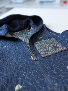 Patron de sweat zippé - Gilet Naya - Anna Rose patterns